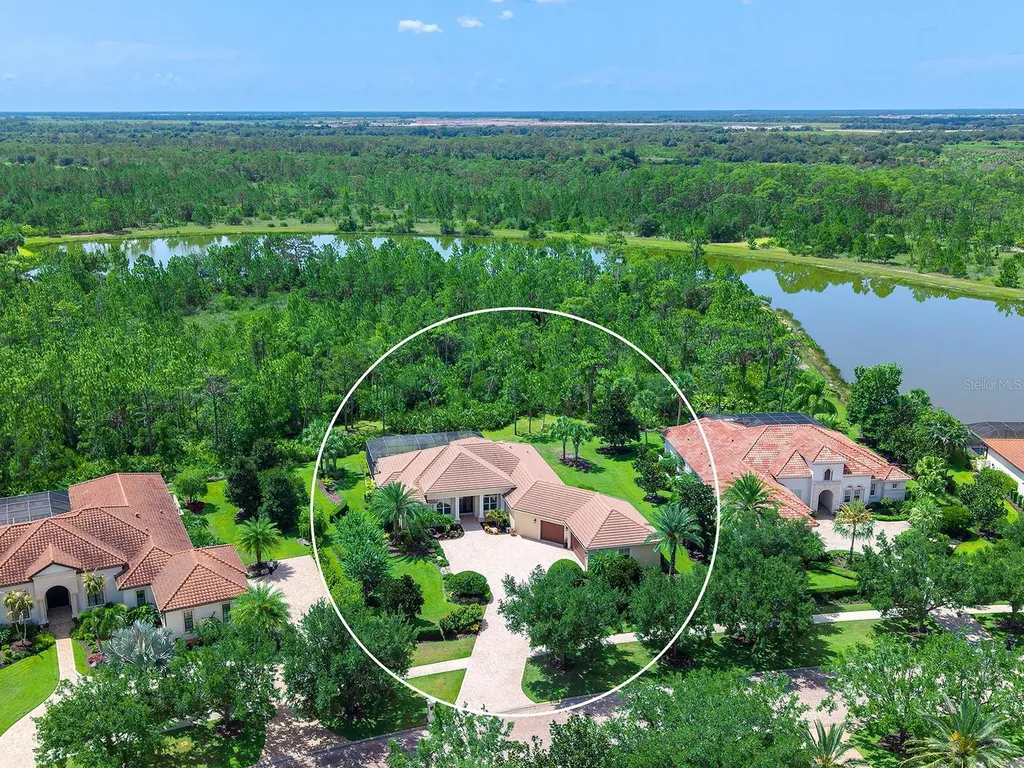 19452 Beacon Park Place Lakewood Ranch FL 34202