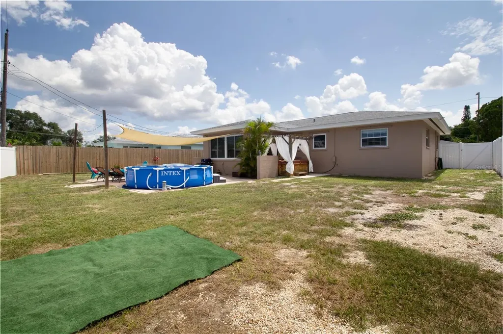 1540 San Helen Drive Dunedin FL 34698