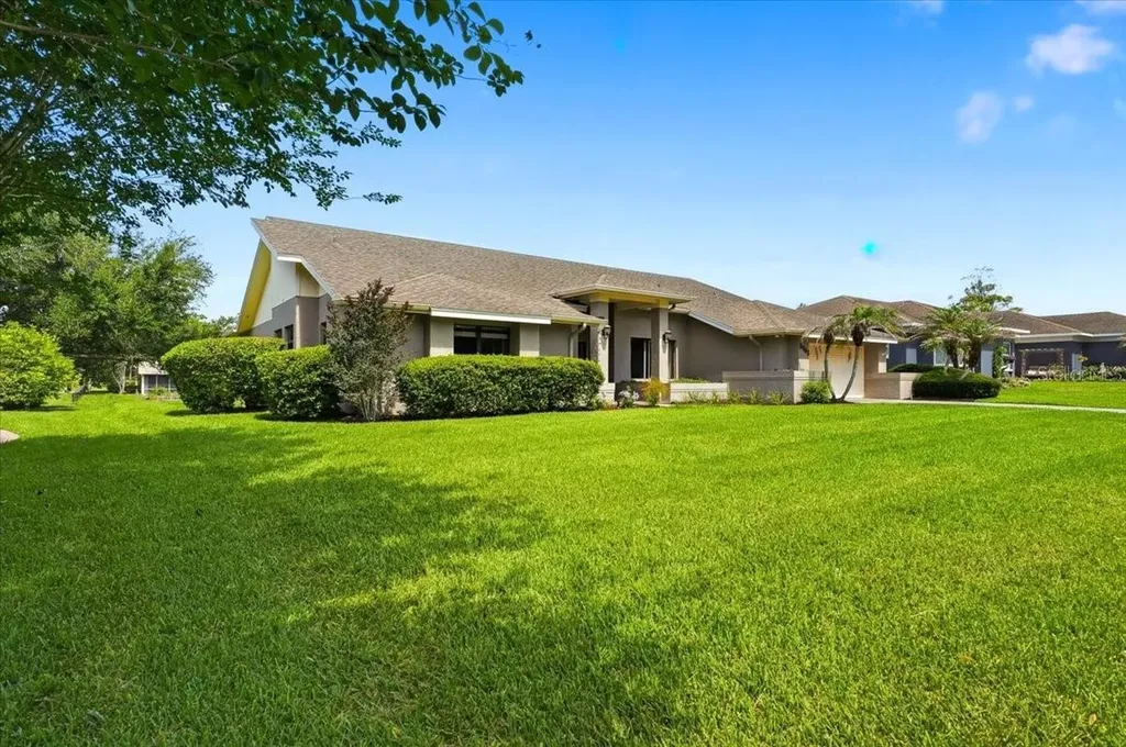 3943 Cheverly Drive E Lakeland FL 33813