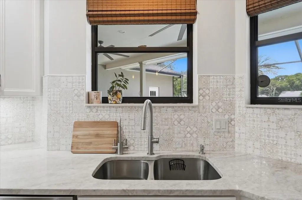 3943 Cheverly Drive E Lakeland FL 33813