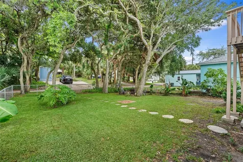 1339 S Daytona Avenue Flagler Beach FL 32136