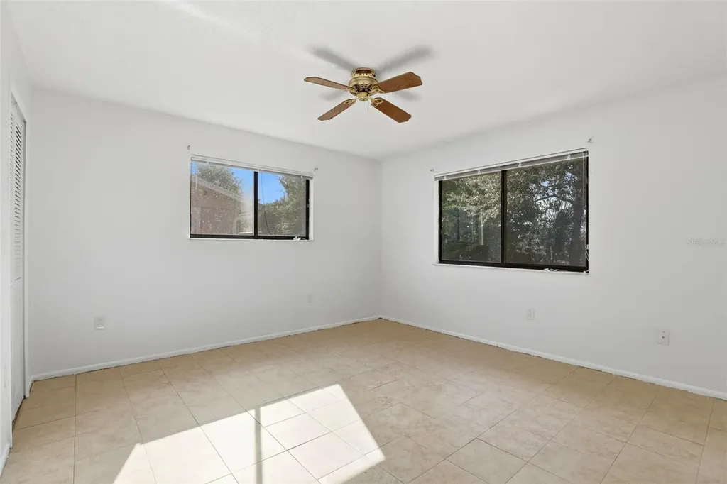 1056 Soria Avenue Orlando FL 32807