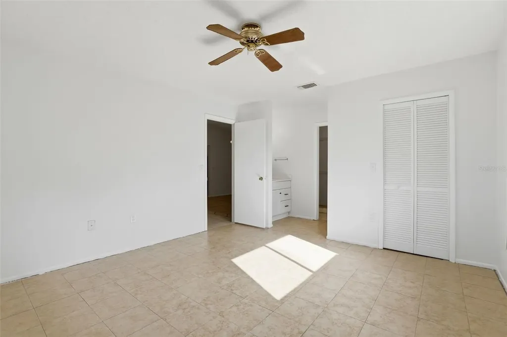 1056 Soria Avenue Orlando FL 32807
