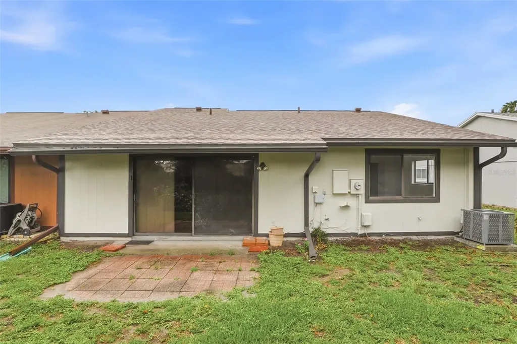1056 Soria Avenue Orlando FL 32807