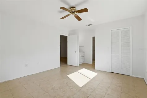1056 Soria Avenue Orlando FL 32807