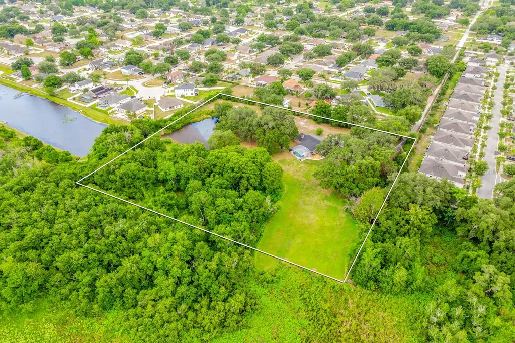 1600 E 10th Street St Cloud FL 34771