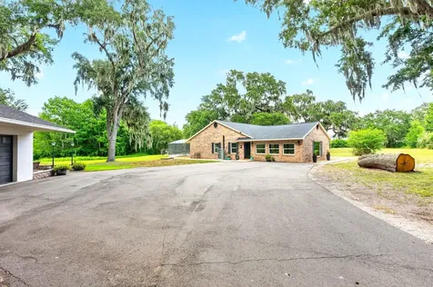 1600 E 10th Street St Cloud FL 34771