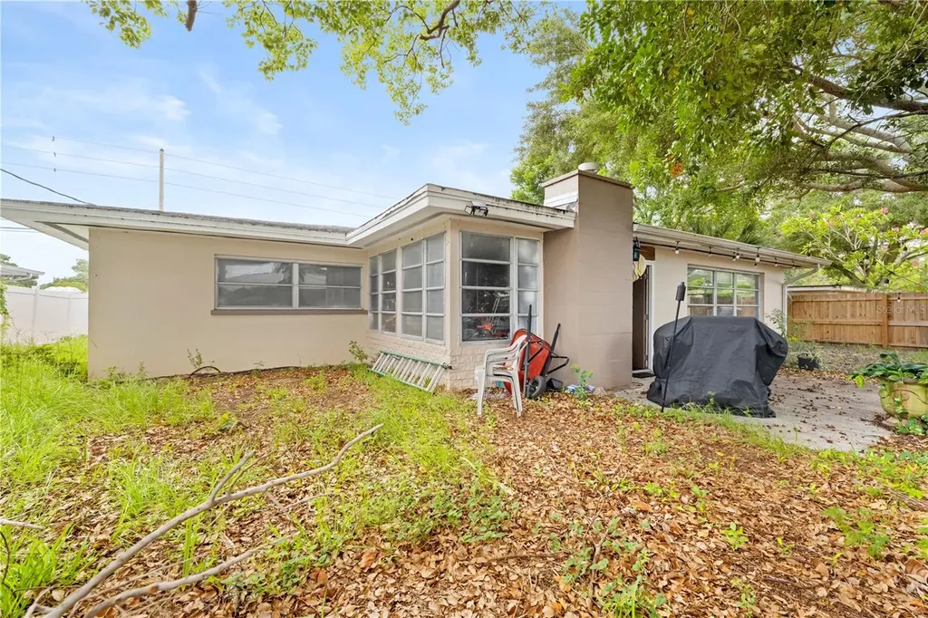 611 Patricia Avenue Dunedin FL 34698