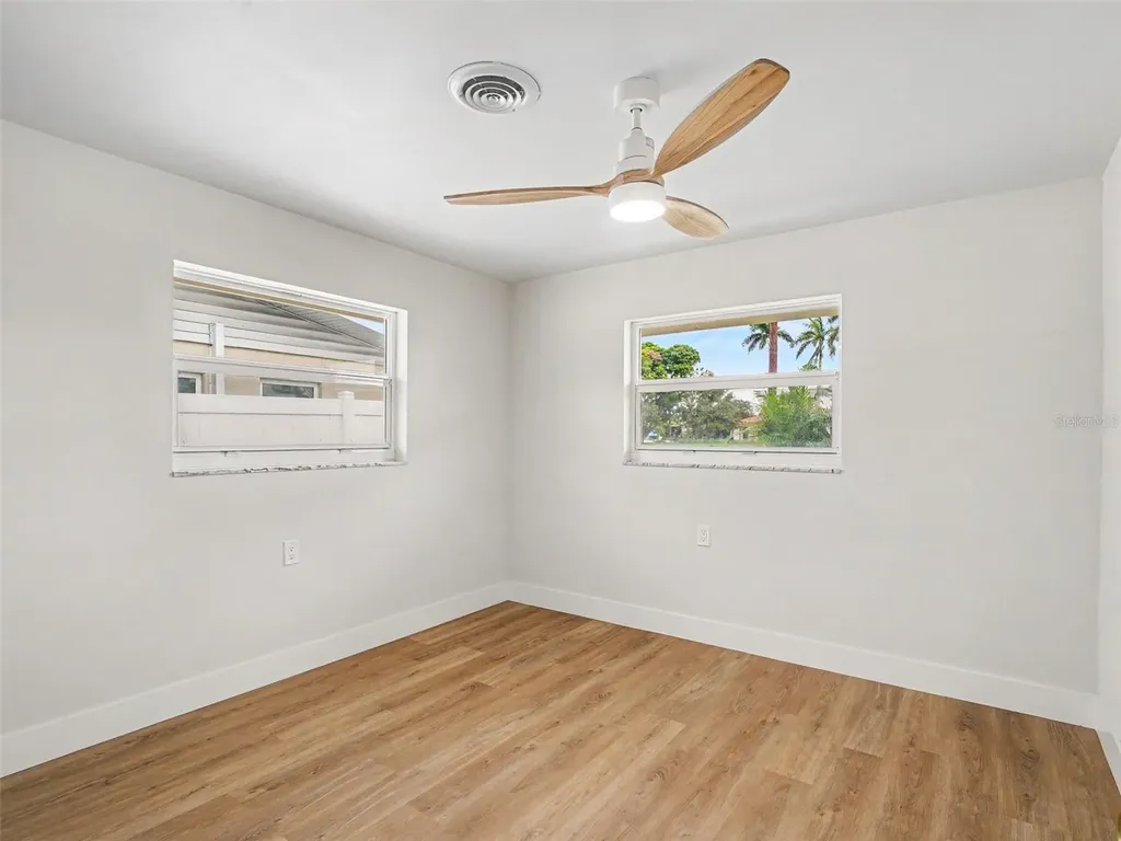 9911 Royal Palm Drive Bradenton FL 34210
