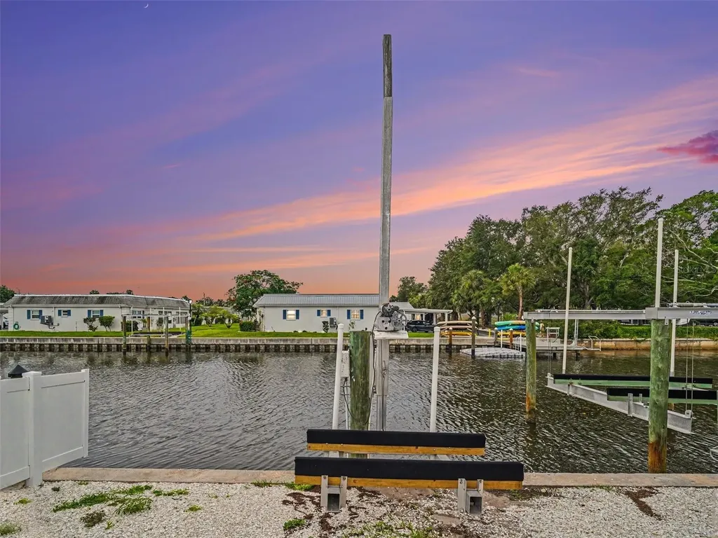 9911 Royal Palm Drive Bradenton FL 34210