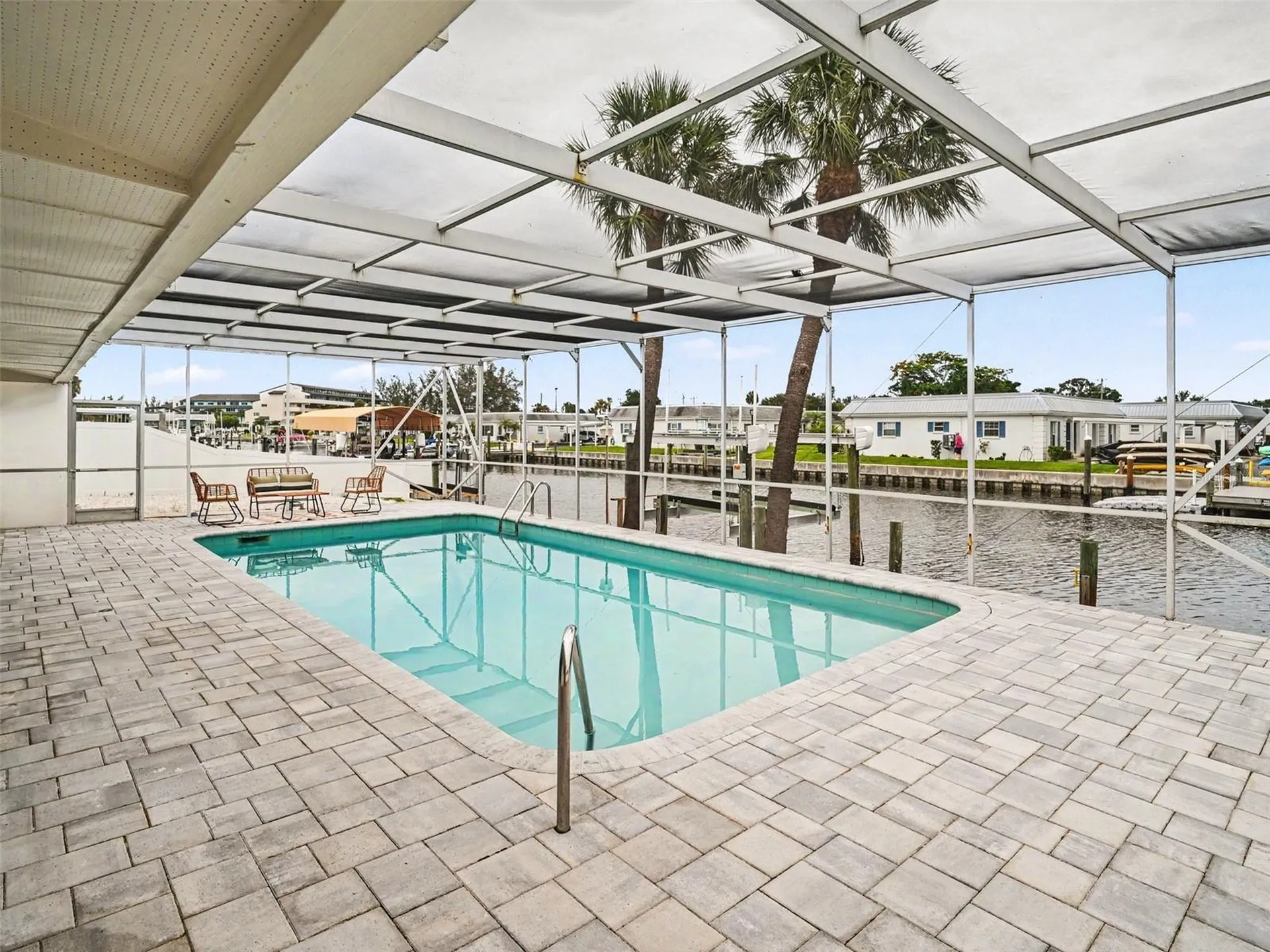 9911 Royal Palm Drive Bradenton FL 34210