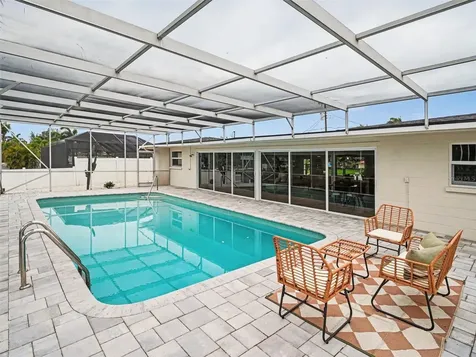 9911 Royal Palm Drive Bradenton FL 34210