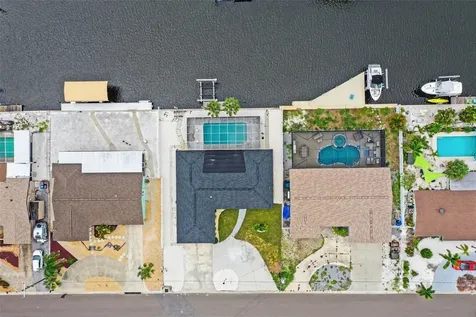 9911 Royal Palm Drive Bradenton FL 34210