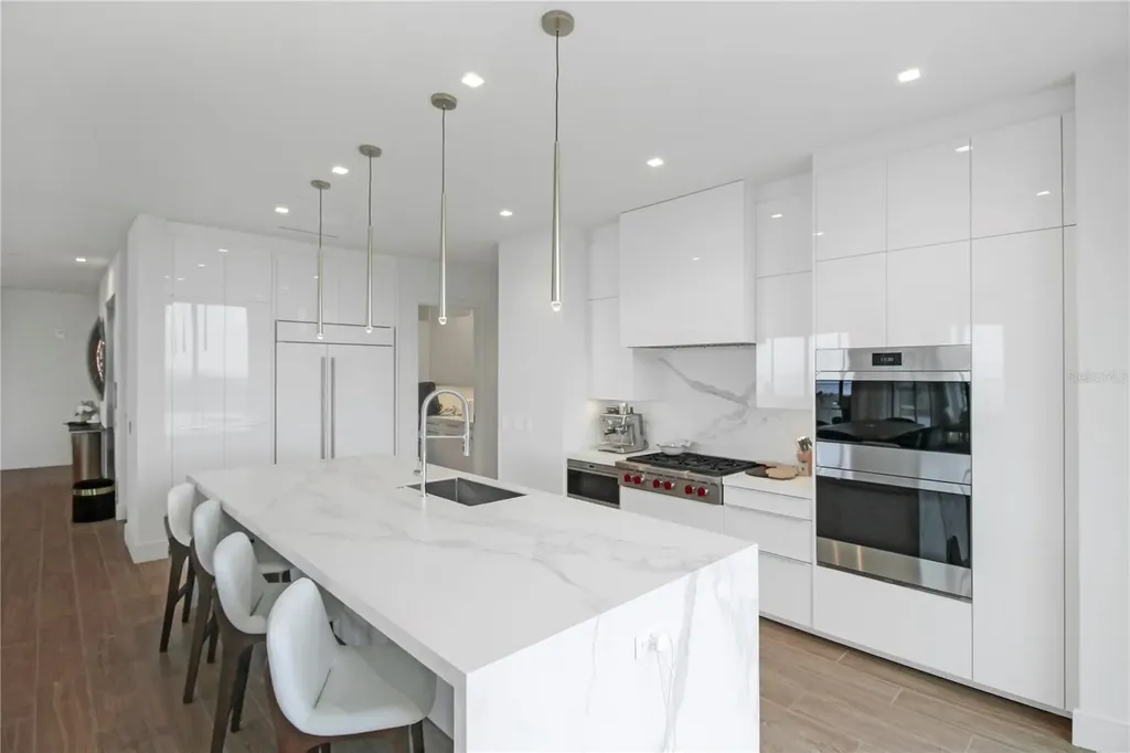1591 Gulf Of Mexico Drive Longboat Key FL 34228