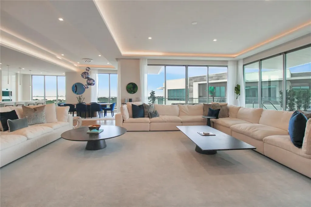 1591 Gulf Of Mexico Drive Longboat Key FL 34228