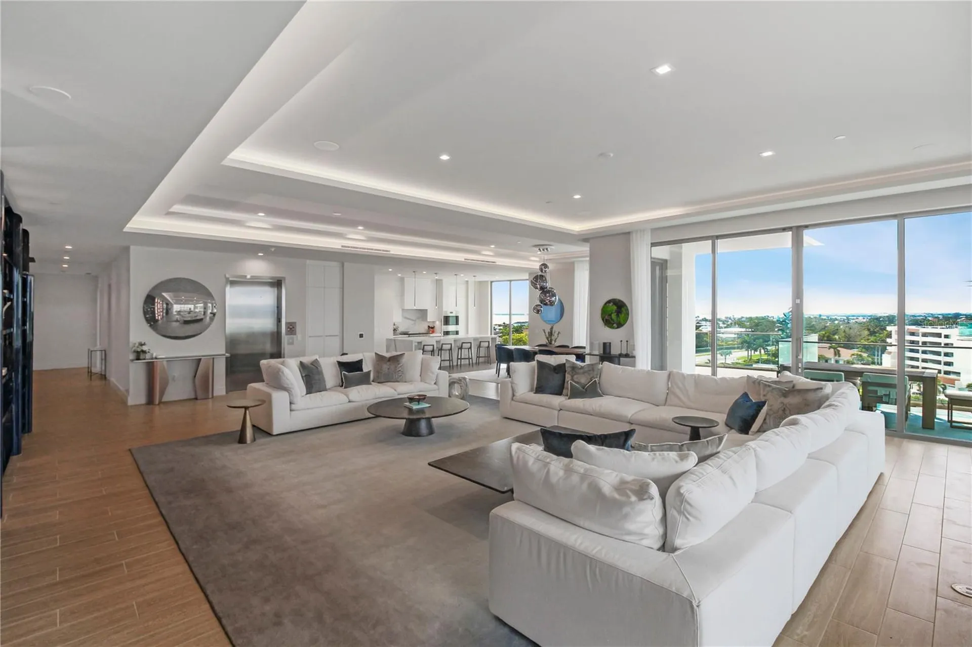 1591 Gulf Of Mexico Drive Longboat Key FL 34228