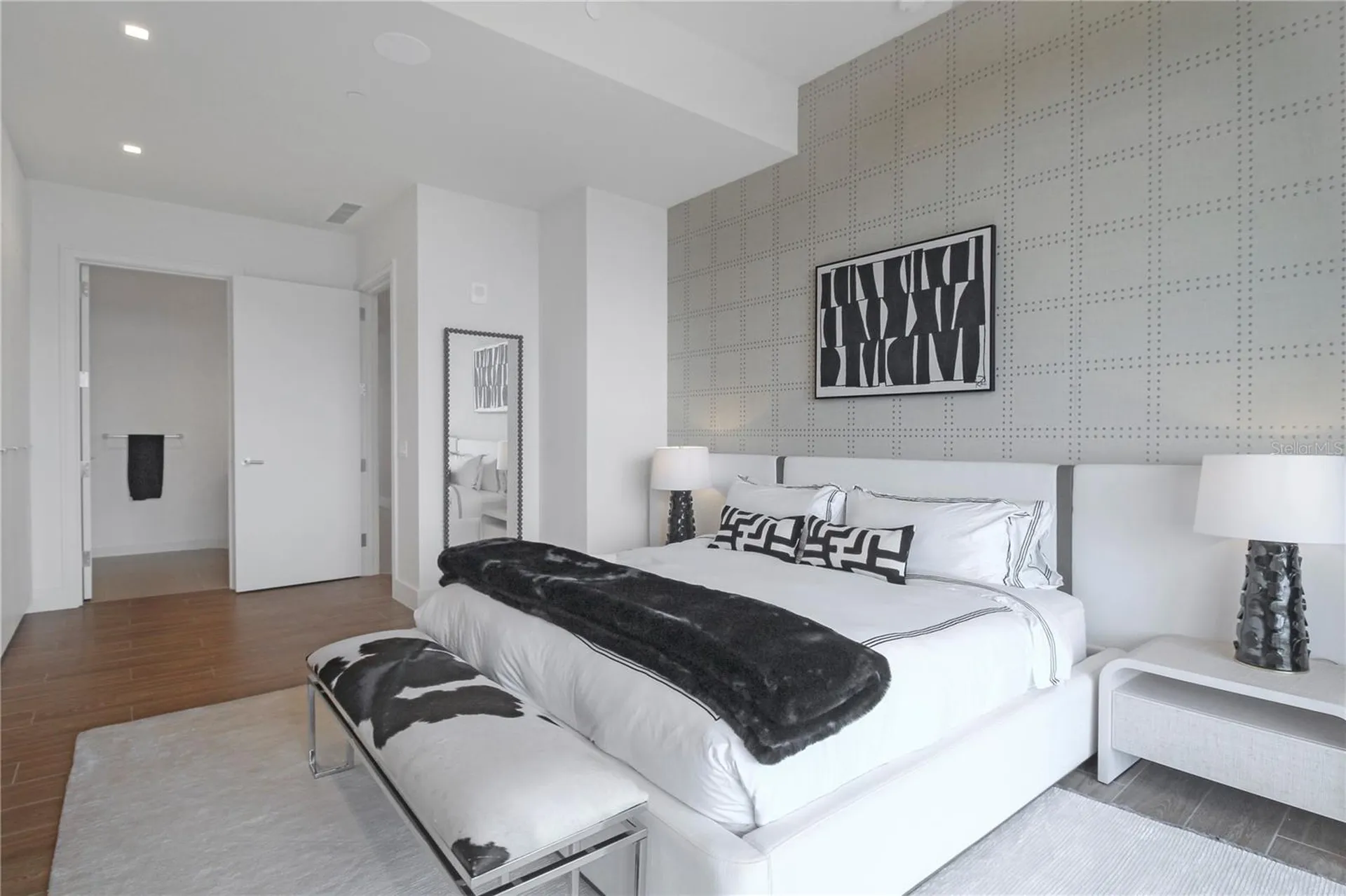 1591 Gulf Of Mexico Drive Longboat Key FL 34228