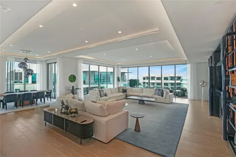 1591 Gulf Of Mexico Drive Longboat Key FL 34228