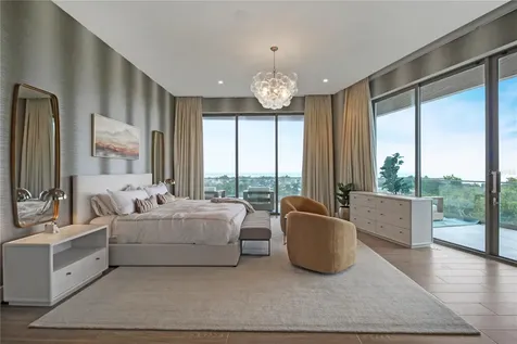 1591 Gulf Of Mexico Drive Longboat Key FL 34228