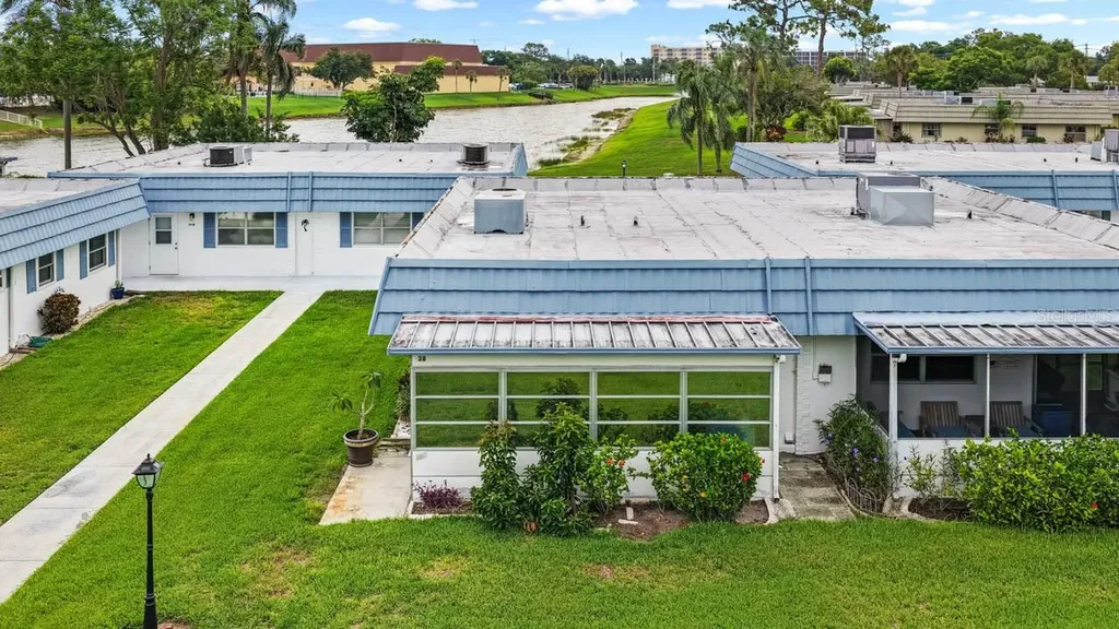 1901 Andover Way Sun City Center FL 33573