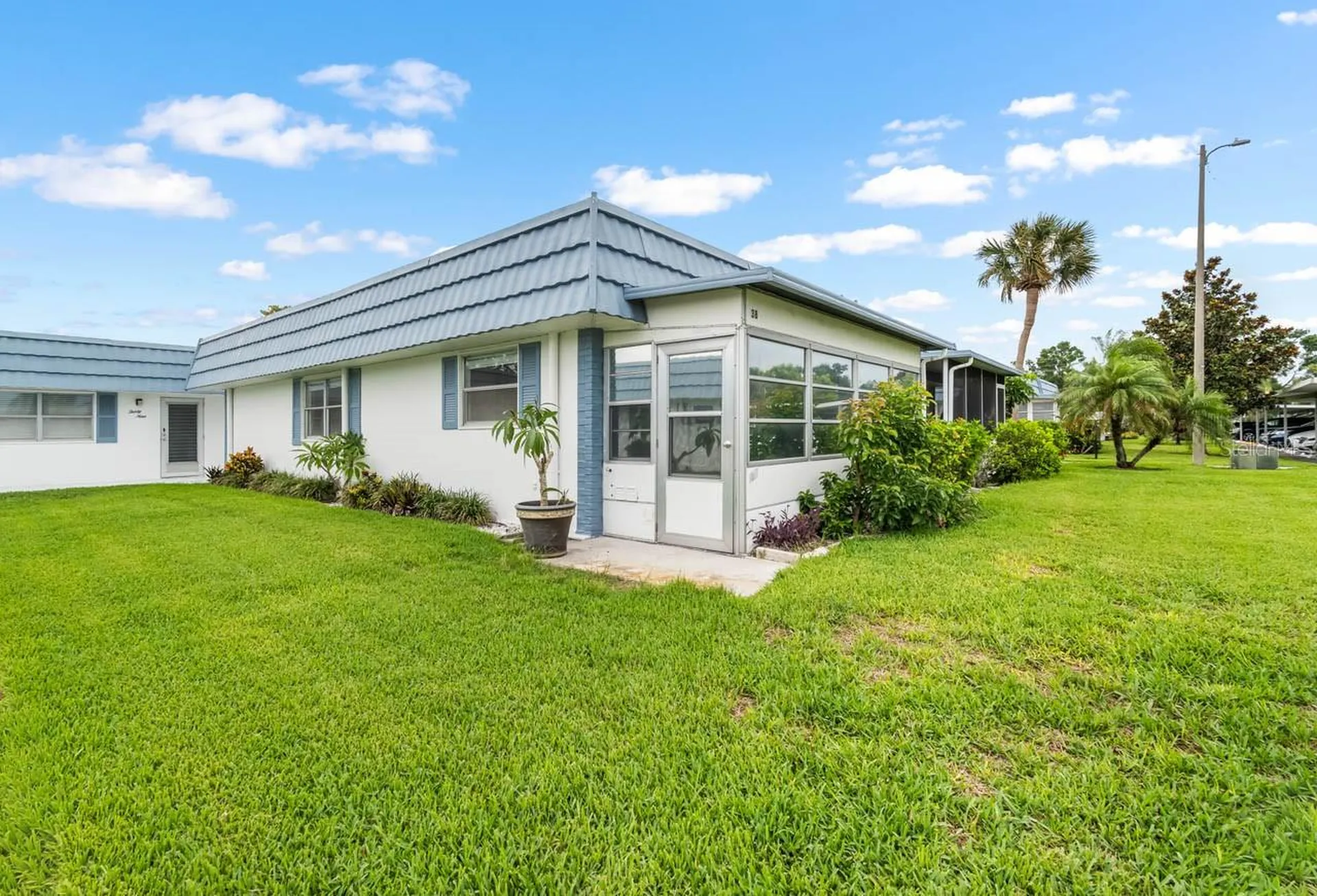 1901 Andover Way Sun City Center FL 33573
