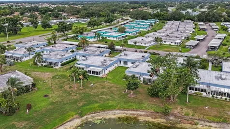 1901 Andover Way Sun City Center FL 33573