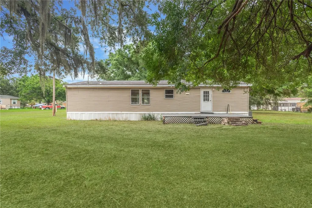 5703 Luckasavage Road Plant City FL 33567