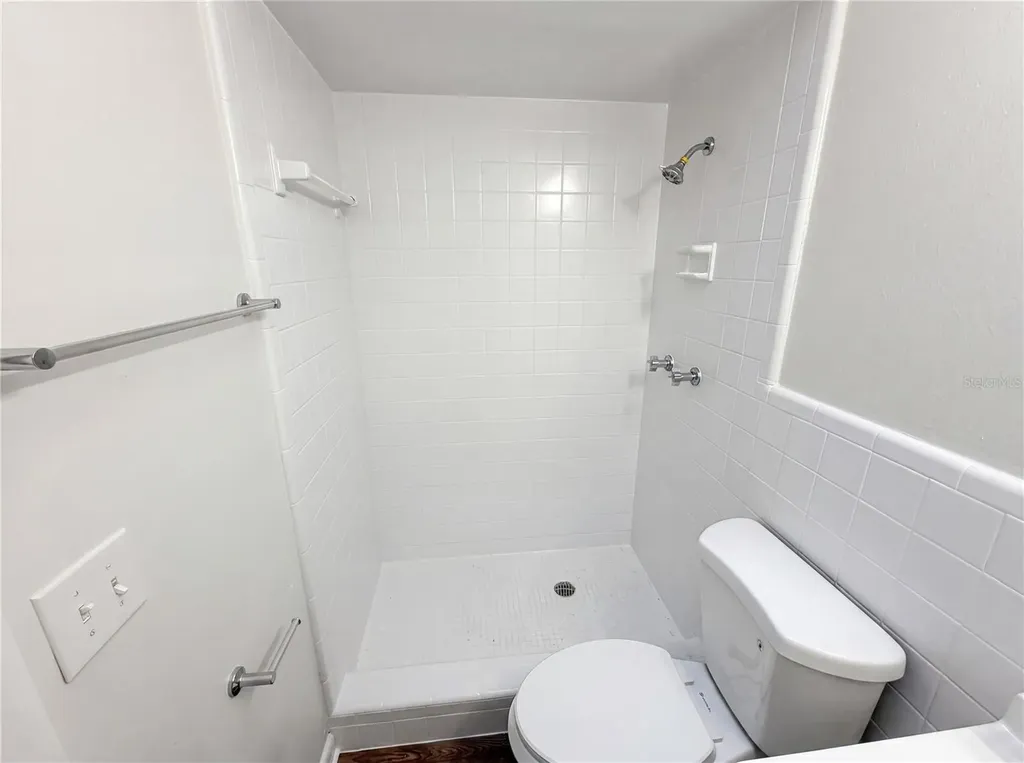 1024 Sunwood Lane Orlando FL 32807