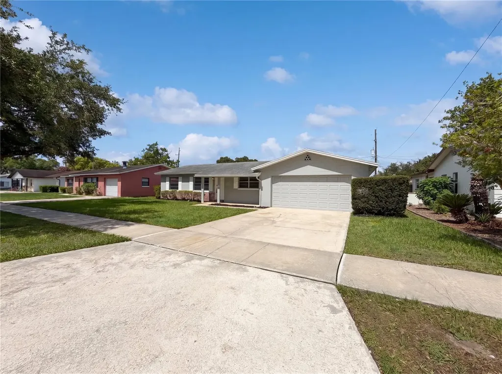 1024 Sunwood Lane Orlando FL 32807