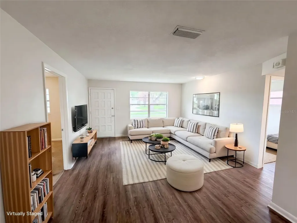 1024 Sunwood Lane Orlando FL 32807