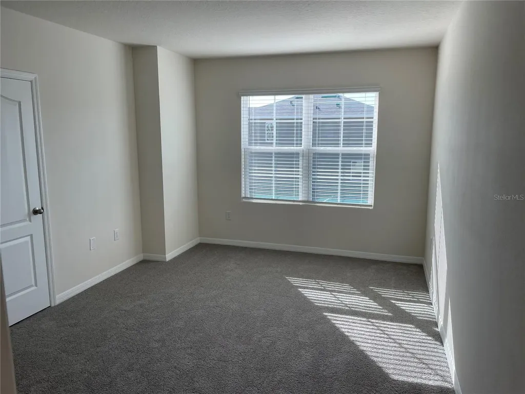 3057 Canary Avenue Davenport FL 33837