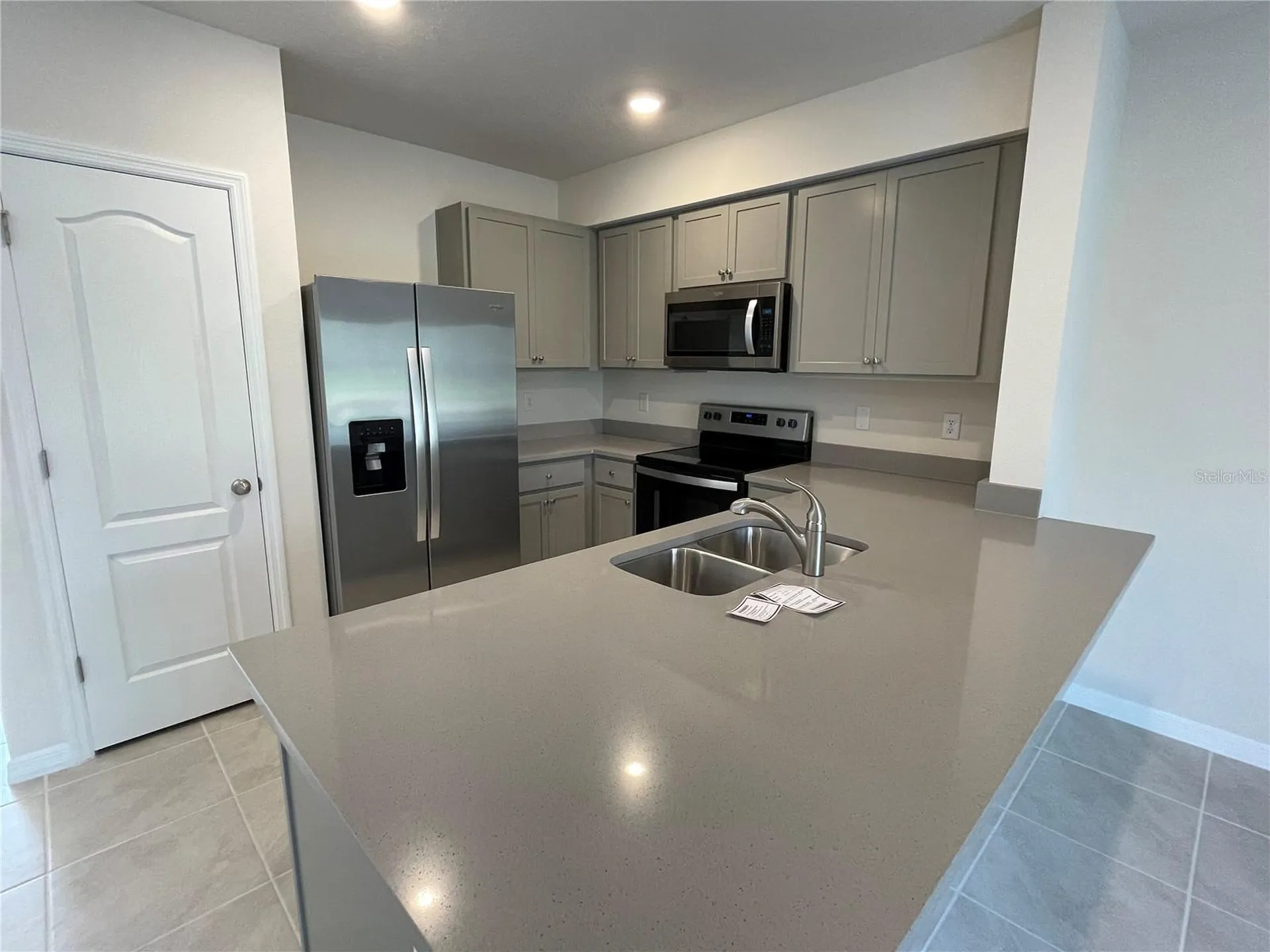 3057 Canary Avenue Davenport FL 33837