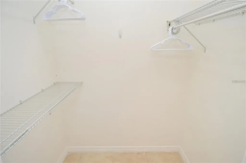 8625 Mallard Reserve Drive Tampa FL 33614