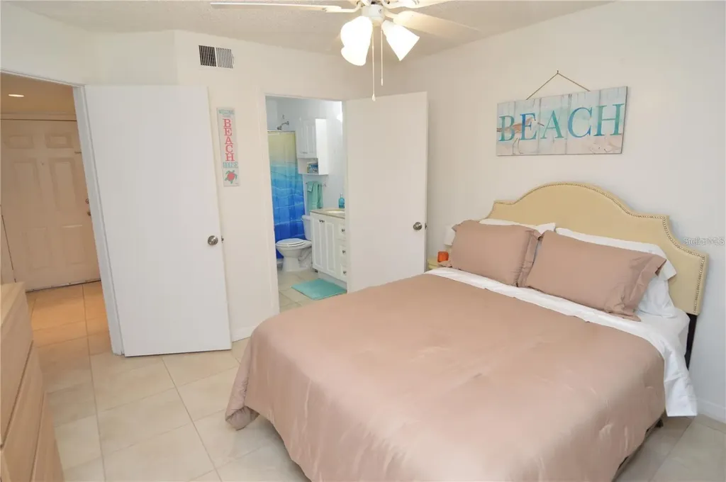 8625 Mallard Reserve Drive Tampa FL 33614