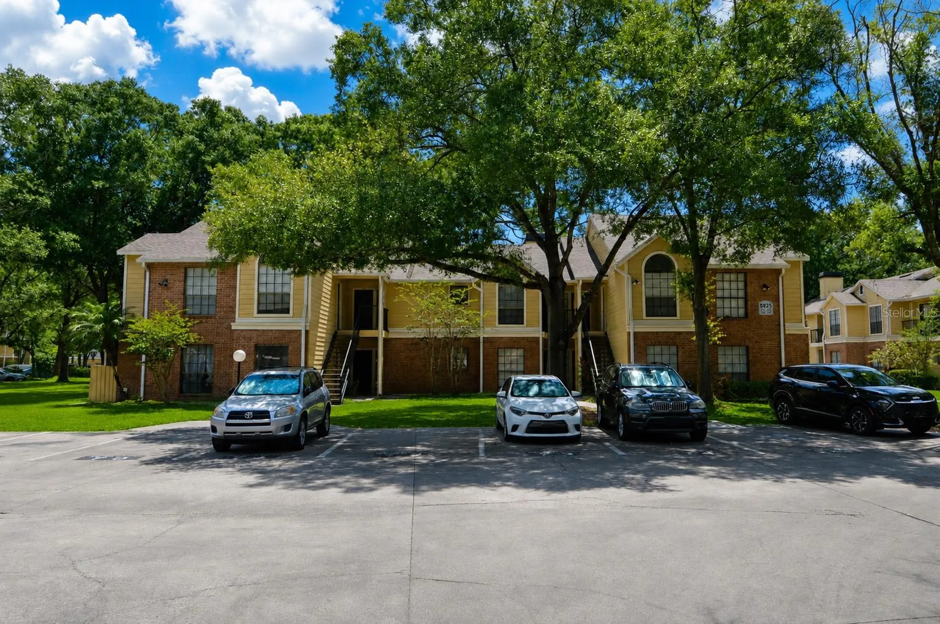 8625 Mallard Reserve Drive Tampa FL 33614