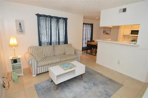 8625 Mallard Reserve Drive Tampa FL 33614
