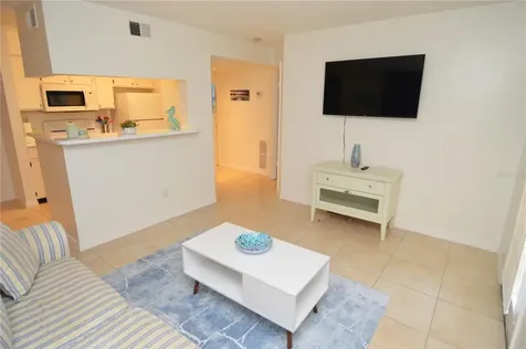 8625 Mallard Reserve Drive Tampa FL 33614