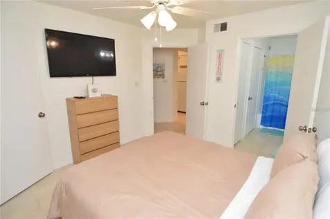 8625 Mallard Reserve Drive Tampa FL 33614