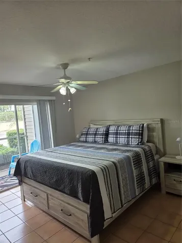 850 S Tamiami Trail Sarasota FL 34236