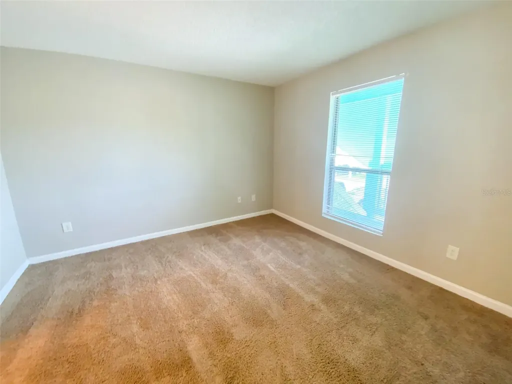 455 Alt 19 S Palm Harbor FL 34683