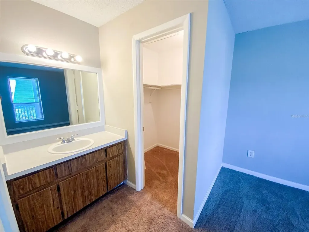 455 Alt 19 S Palm Harbor FL 34683