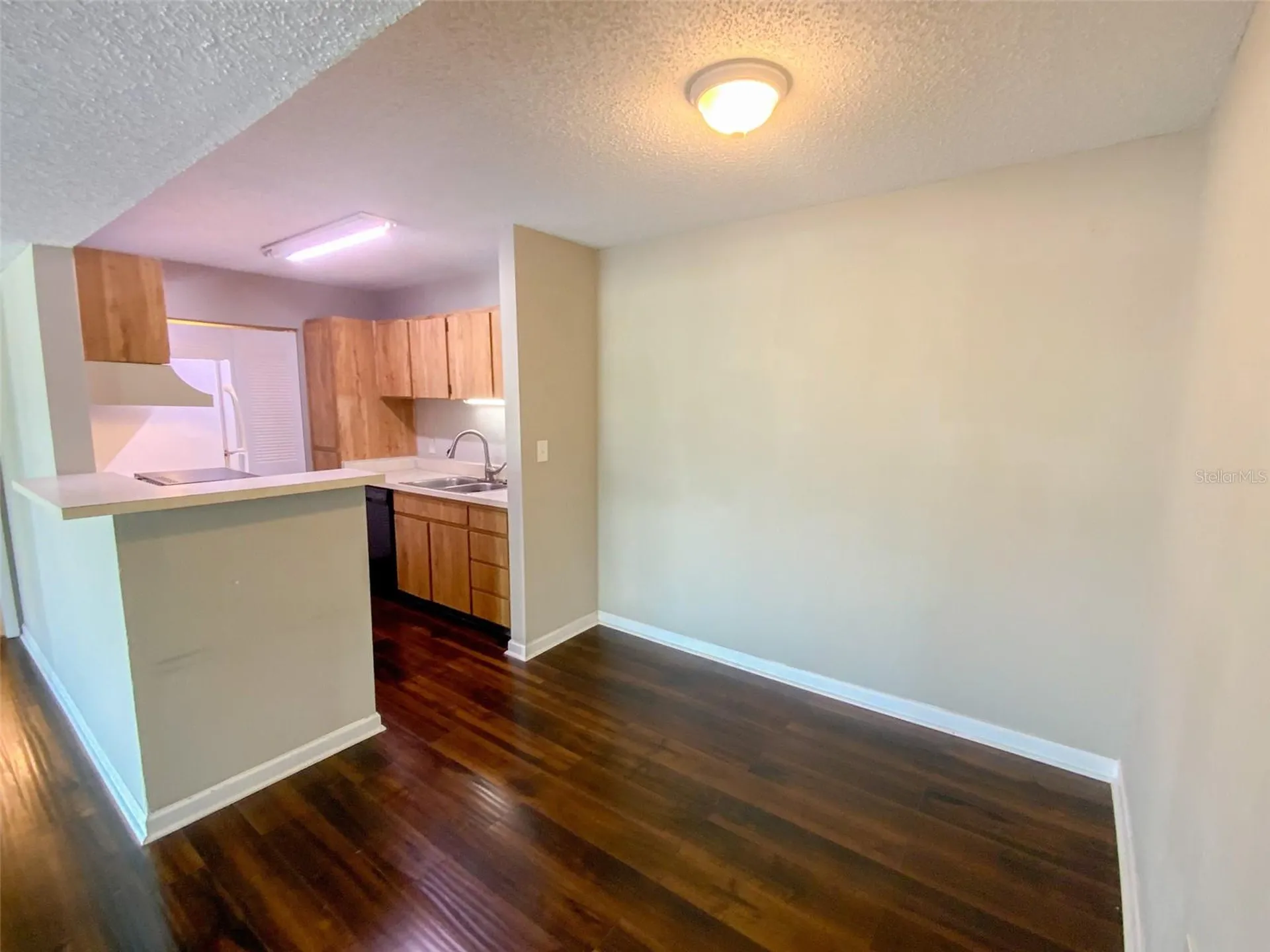 455 Alt 19 S Palm Harbor FL 34683