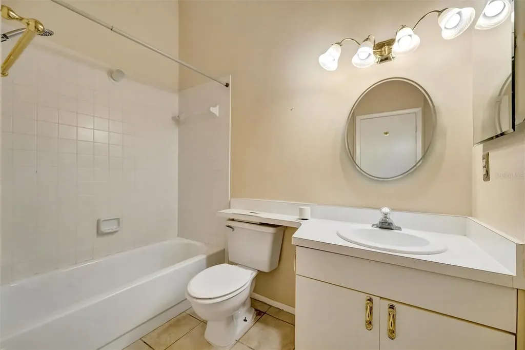 2925 Park Lake Drive Bradenton FL 34209
