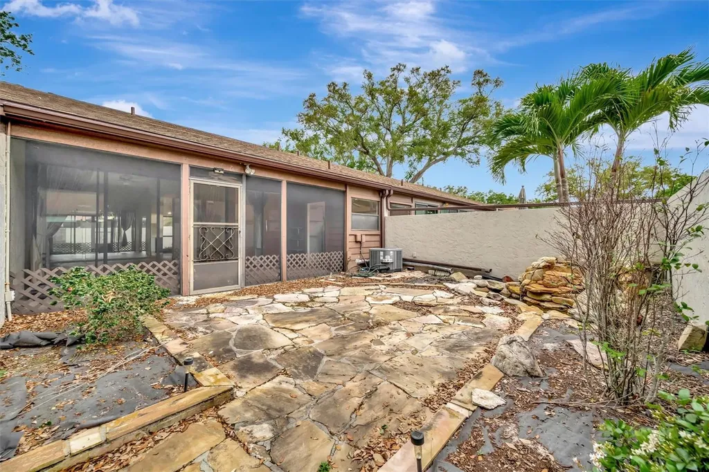 2925 Park Lake Drive Bradenton FL 34209