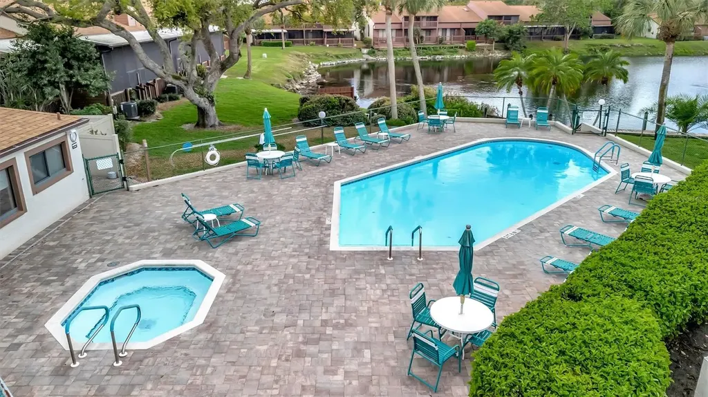 2925 Park Lake Drive Bradenton FL 34209