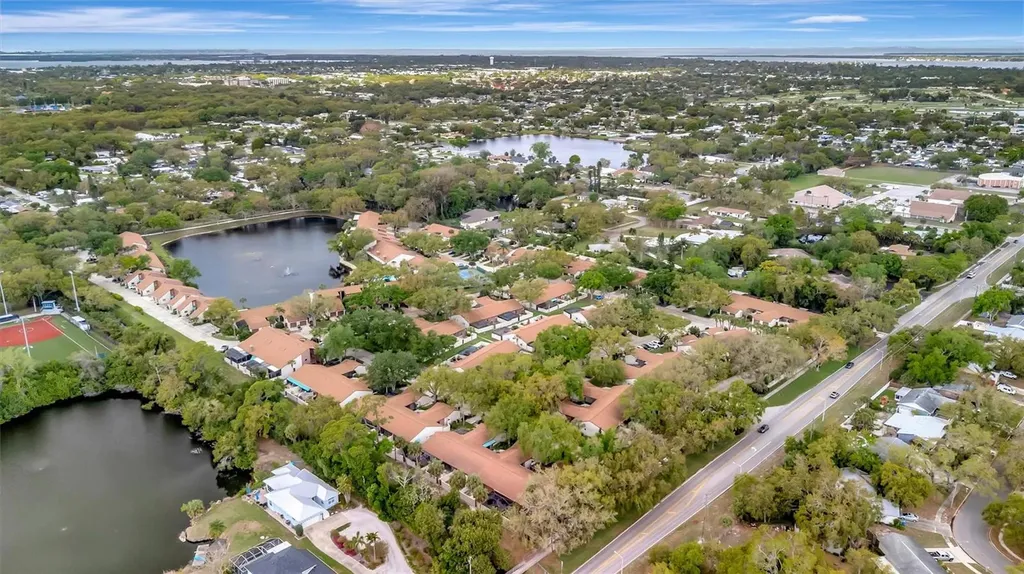2925 Park Lake Drive Bradenton FL 34209