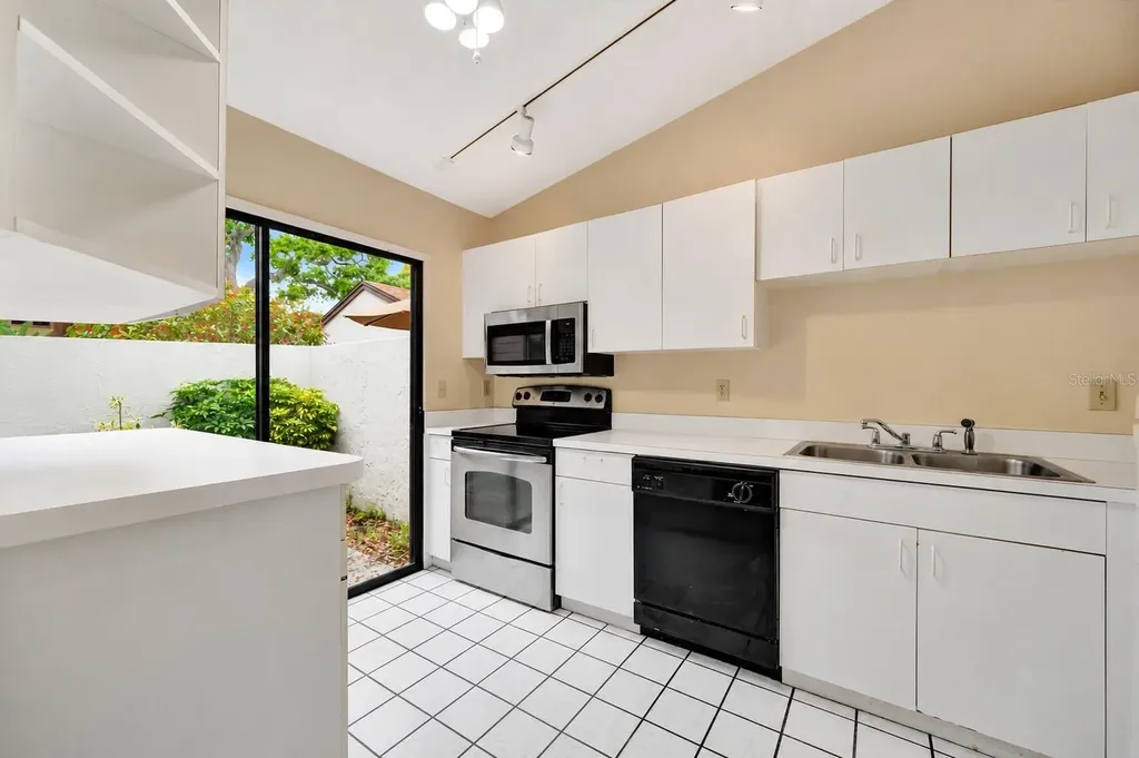 2925 Park Lake Drive Bradenton FL 34209