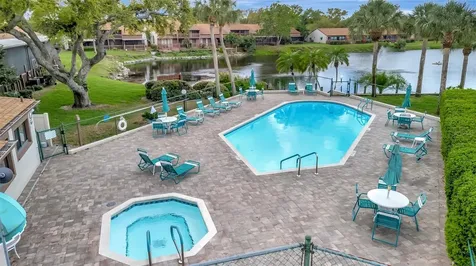 2925 Park Lake Drive Bradenton FL 34209