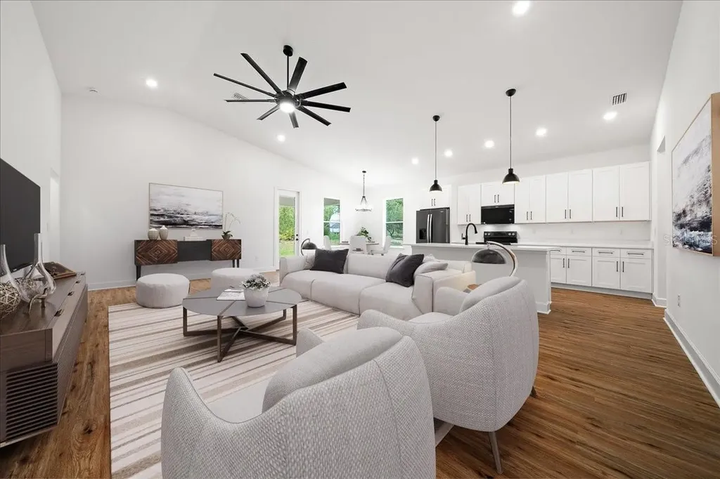 15095 Snowy Owl Avenue Weeki Wachee FL 34614