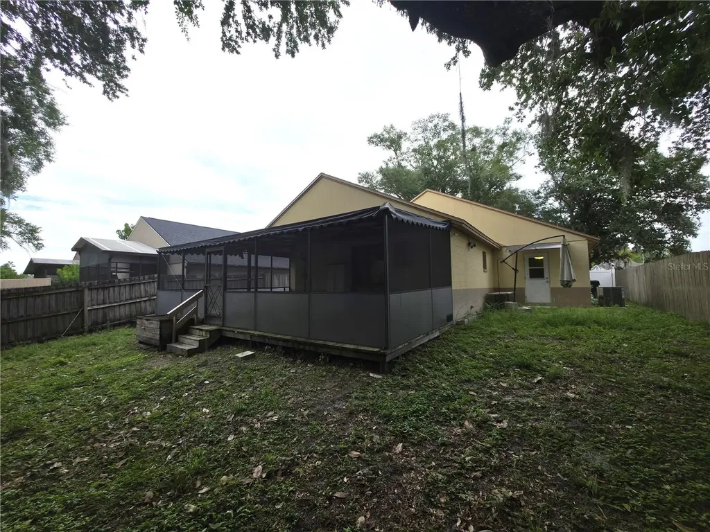 2201 Grasmere Drive Apopka FL 32703